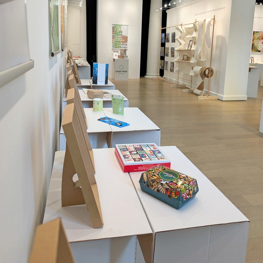 MM GRoup at New wood exhibition