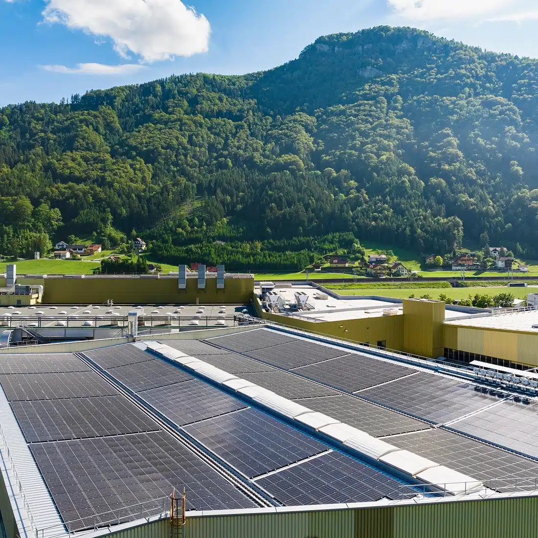 The photovoltaic system at MM Frohnleiten forms part of MM’s broader decarbonisation activities.